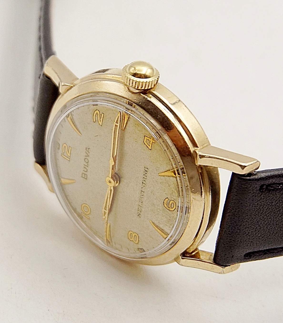 นาฬิกาเก่า BULOVA ออโตเมติก