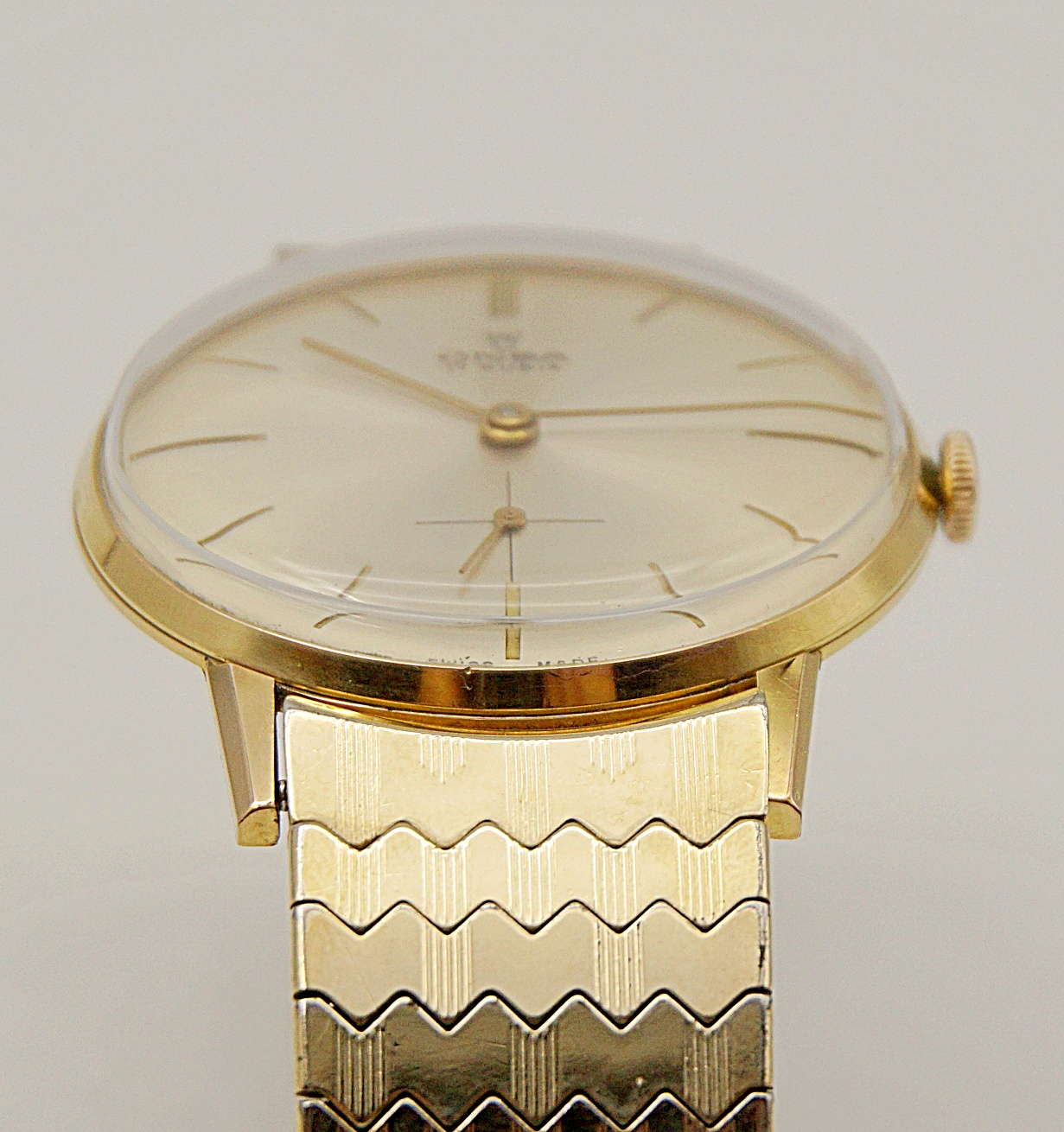 นาฬิกาเก่า ONSA ไขลานสองเข็มครึ่ง