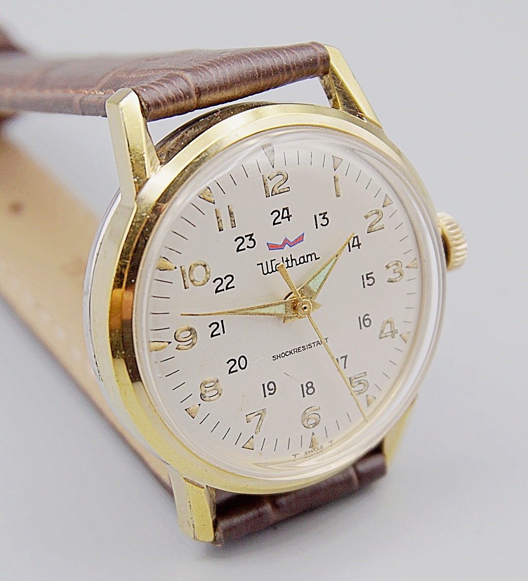 นาฬิกาเก่า WALTHAM ไขลาน