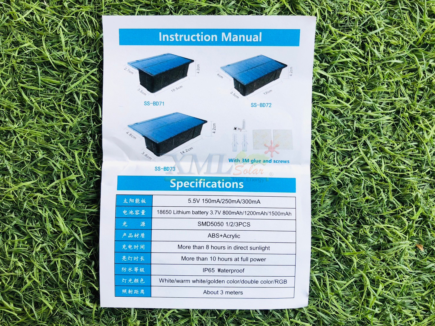 ไฟผนังโซล่าเซลล์ติดสันกำเเพง 2 LED (เเสง : เหลืองวอมไวท์) (1 เเถม 1)