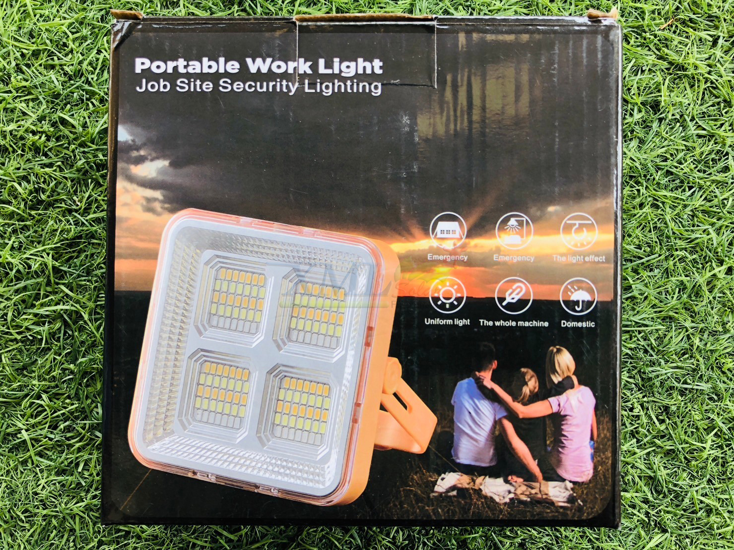 โคมไฟพกพาโซล่าเซลล์ 1800 Lumen รุ่น MD-SL-D6-200W-ORG (เปิดได้ 3 แสง)