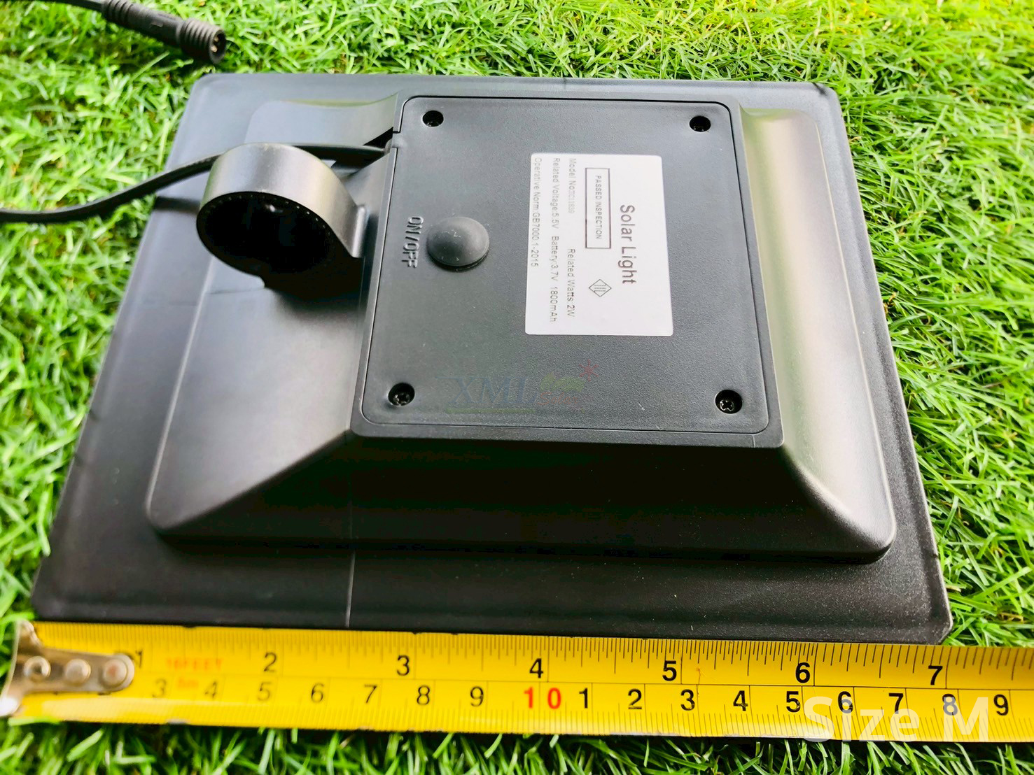 โคมไฟตั้งพื้นโซล่าเซลล์ รุ่น TC-11838 (แสงขาว + เหลืองวอมไวท์)