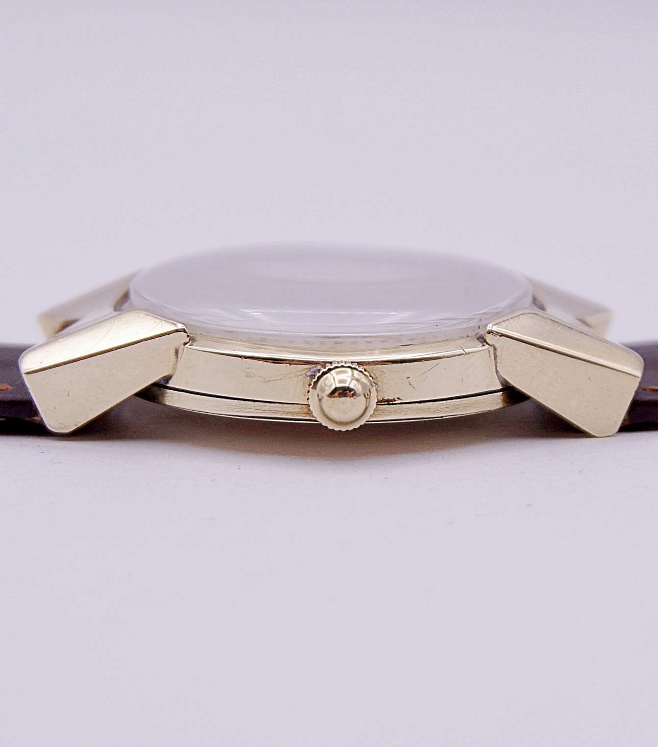 นาฬิกาเก่า GRUEN ไขลานสองเข็มครึ่ง