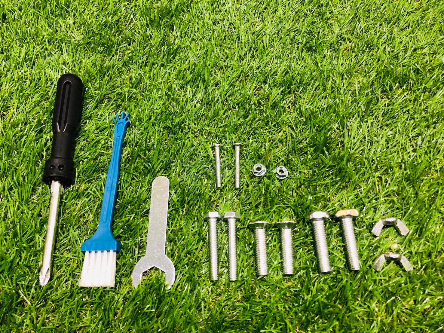 ไฟดักยุงโซล่าเซลล์ แบบตั้งพื้น 20W รุ่น LS-SML-002E