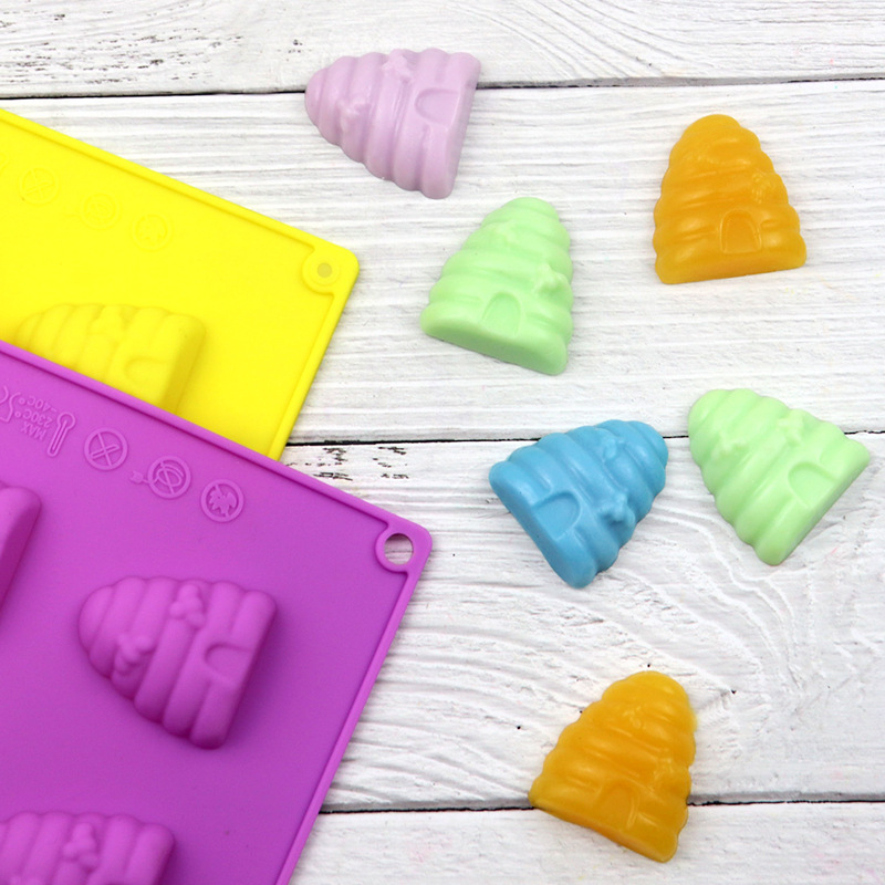 โมล(Mold) แม่พิมพ์ซิลิโคน ทำวุ้น ขนม สบู่ งานdiy รูปรังผึ้ง 6 ช่อง ( 30 G.)