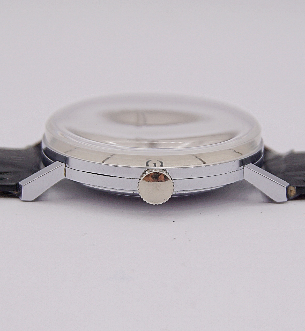 นาฬิกาเก่า SOVEREIGN ไขลาน