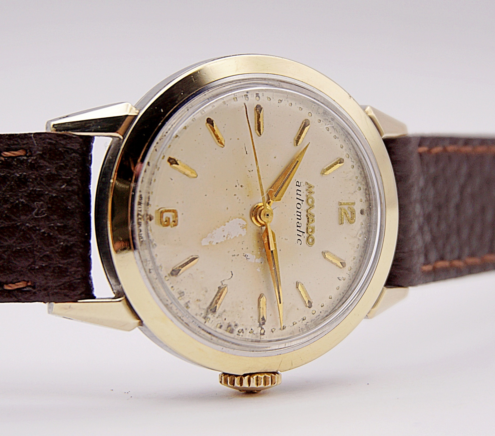 นาฬิกาเก่า MOVADO ออโตเมติกครึ่งรอบ