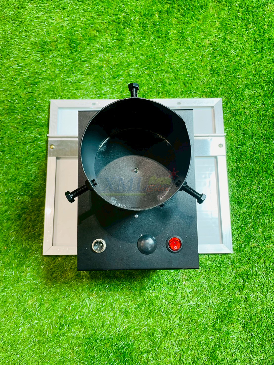 ป้ายเตือน ระวังคนข้ามถนน แบบไฟกระพริบโซล่าเซลล์ (ระบบ 24 ชม.) (pre order 5-7 วัน)