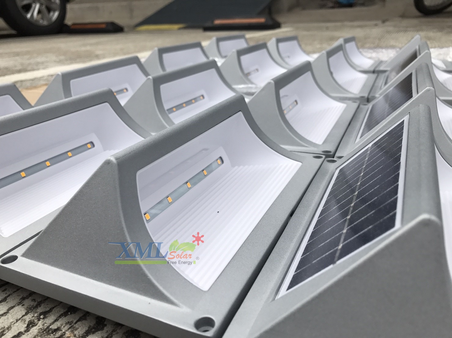 ไฟบันไดโซล่าเซลล์ ทรงสี่เหลี่ยม 5 SMD LED