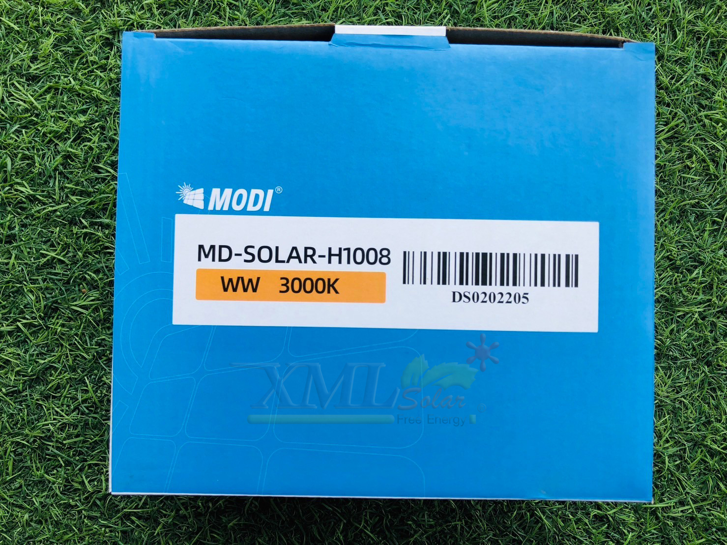 โคมไฟโซล่าเซลล์ ติดเพดาน รุ่นโคมวินเทจ 150 Lumen (แสง เหลืองวอมไวท์)