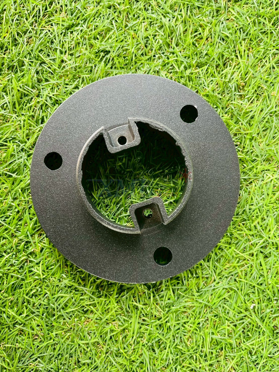 โคมไฟปักสนามโซล่าเซลล์ รุ่น TC-231 (เปิดได้ 2 แสง)