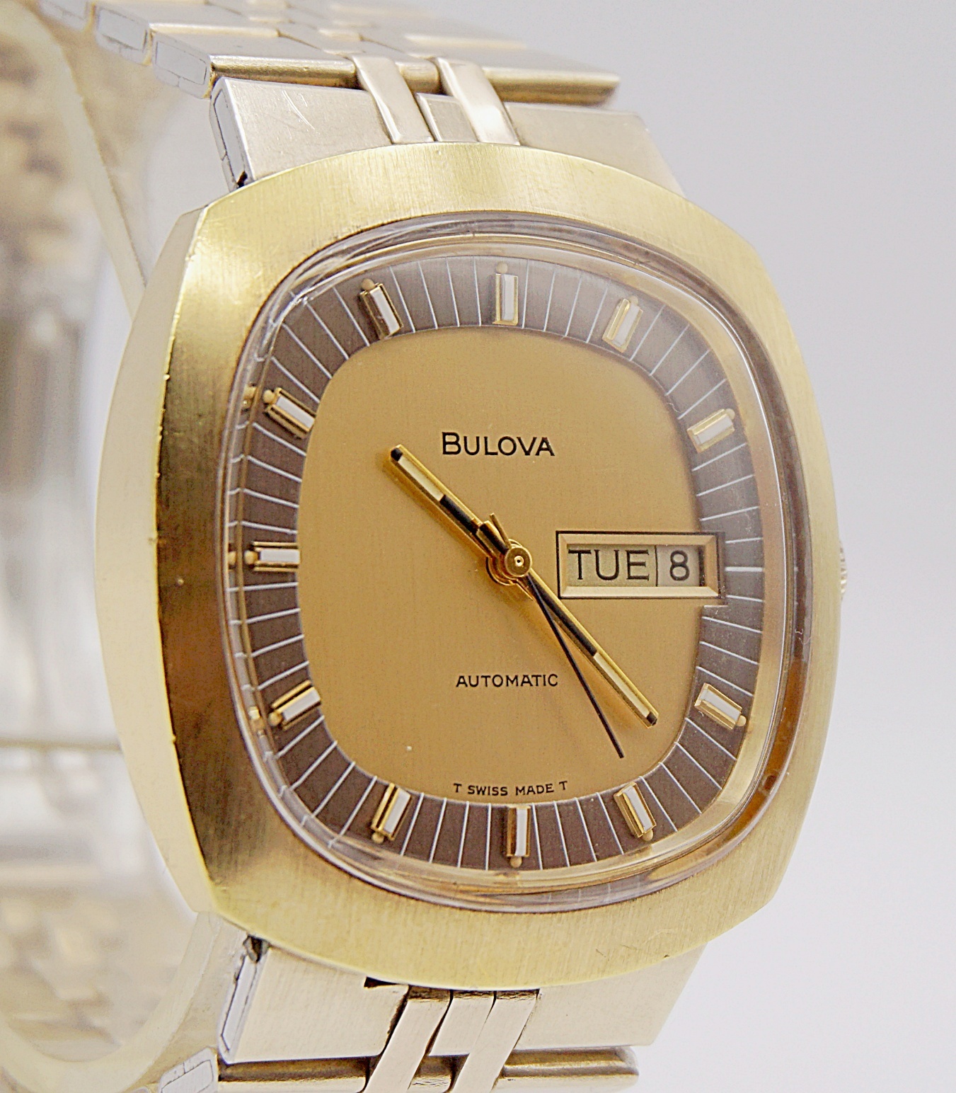 นาฬิกาเก่า BULOVA ออโตเมติก