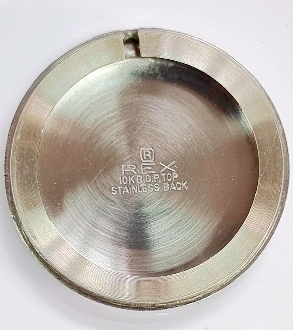 นาฬิกาเก่า WALTHAM ไขลานสองเข็มครึ่ง