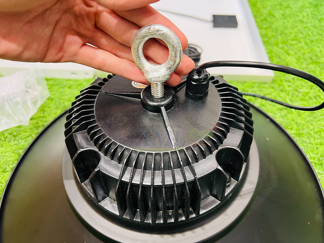 โคมไฟโซล่าเซลล์ ติดเพดาน ทรงวินเทจ 606 SMD LED (แสงขาว)