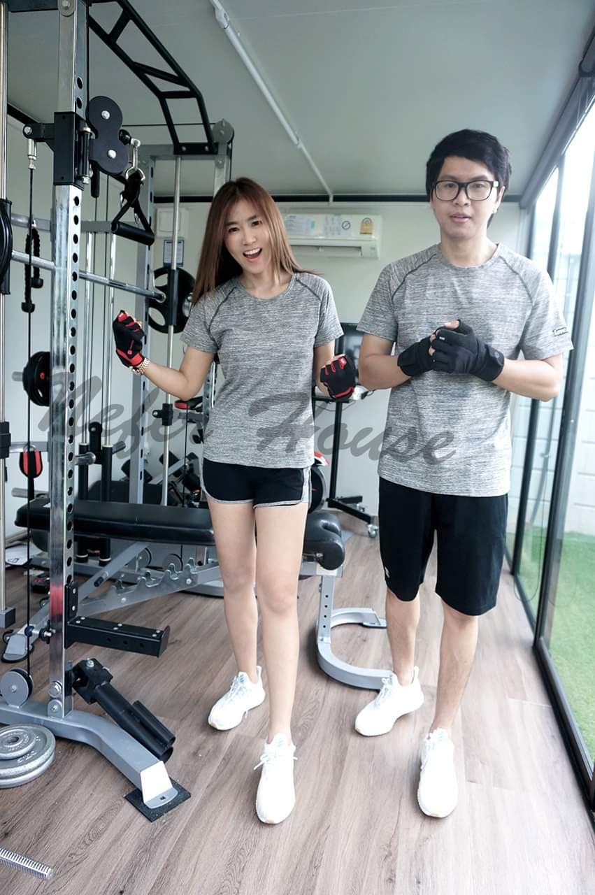 ชุดออกกำลังกายคู่ ชุดกีฬา