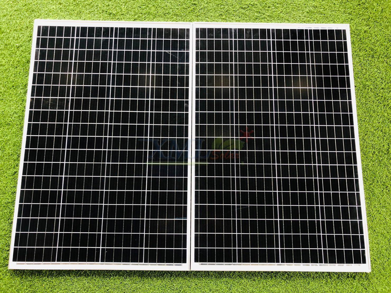 โคมไฟถนนโซล่าเซลล์ Series Y แผงเเยกโคมได้ (12800 Lumens + แผง 200 W) (แสง : ขาว)