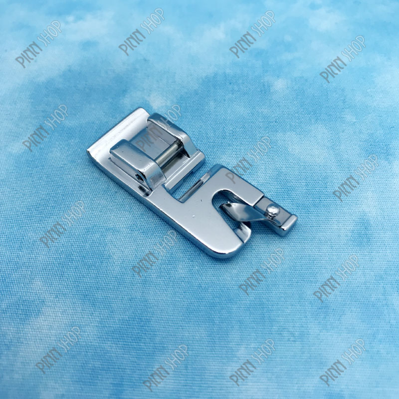 ตีนผีม้วนริมแบน