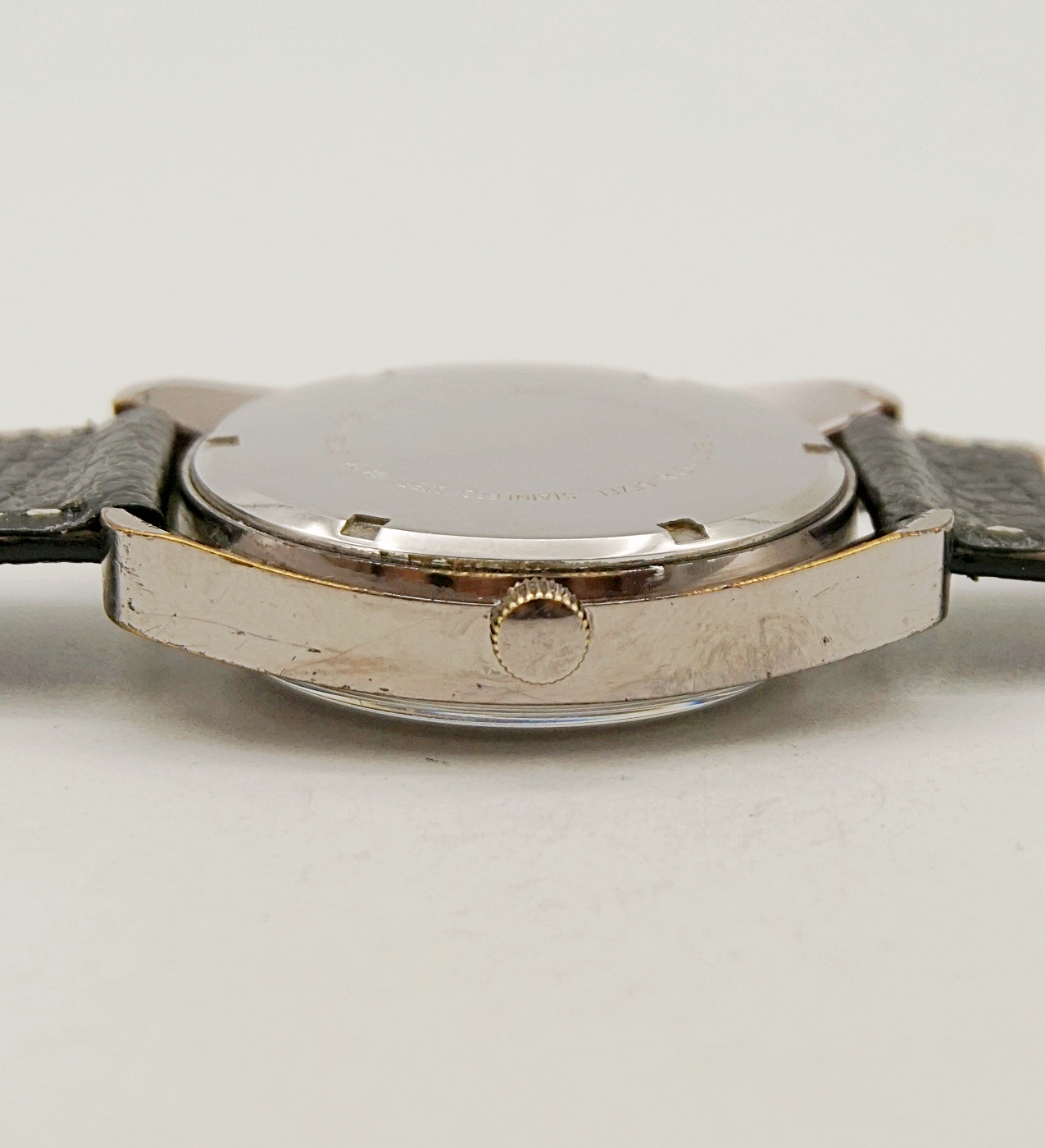 นาฬิกาเก่า LOUIS PHILIPPE ไขลานชั่วโมงกระโดด (Jump Hour)