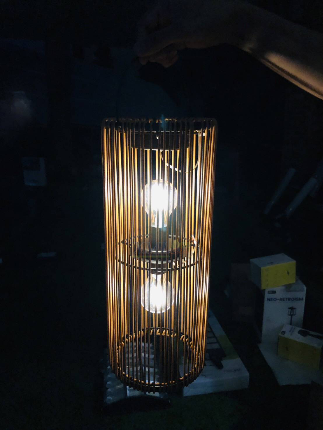 โคมไฟแขวน โซล่าเซลล์ รุ่น MD-S3003 (แสง : เหลืองวอมไวท์)