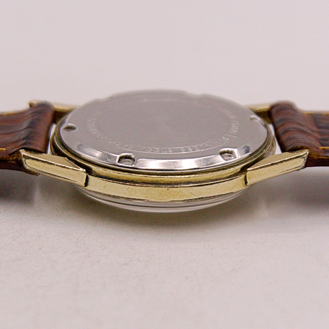 นาฬิกาเก่า WESTHALL ไขลาน