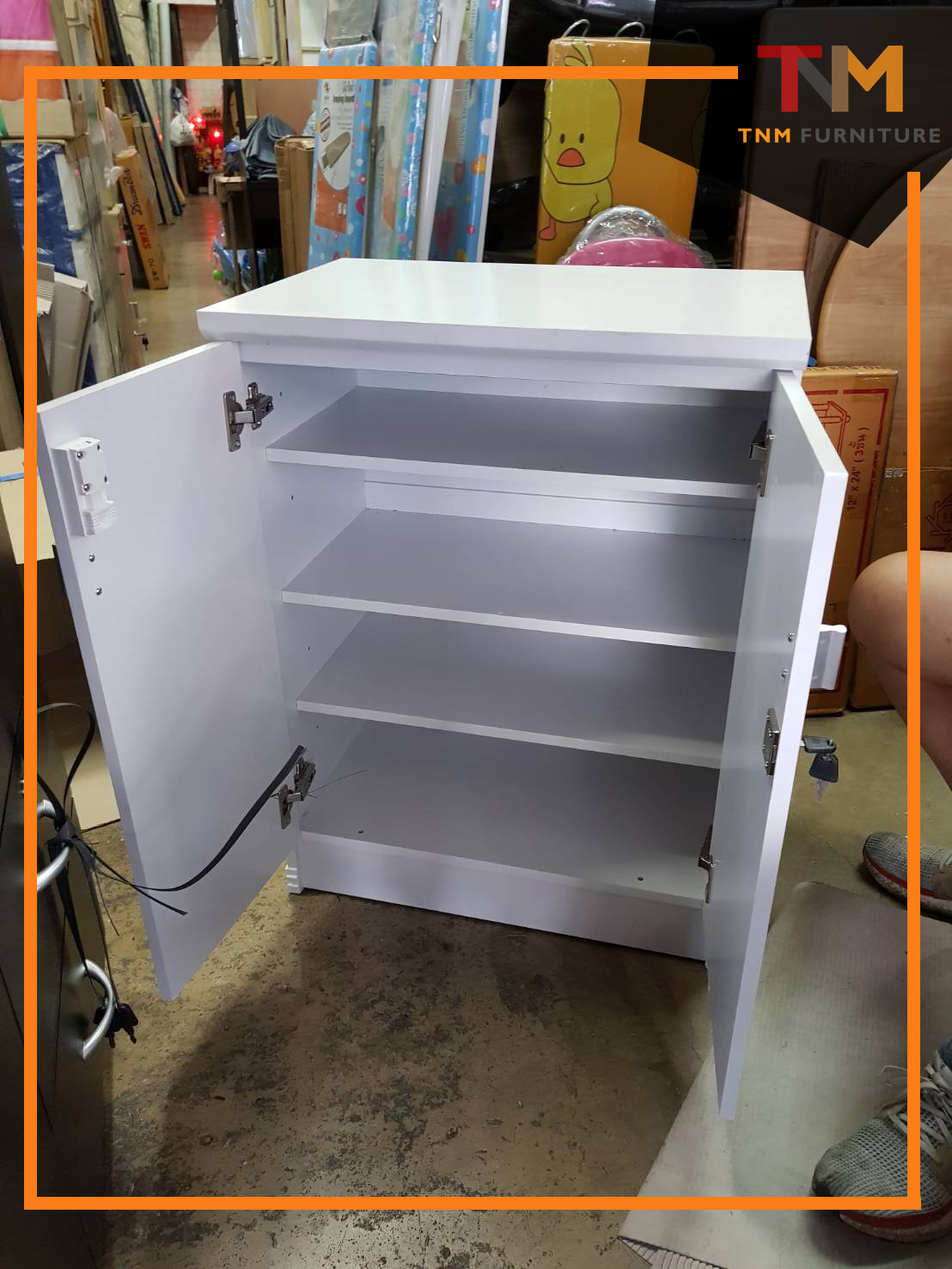 ตู้เอนกประสงค์ 60cm. 2บานเปิด(มีกุญแจล็อก)