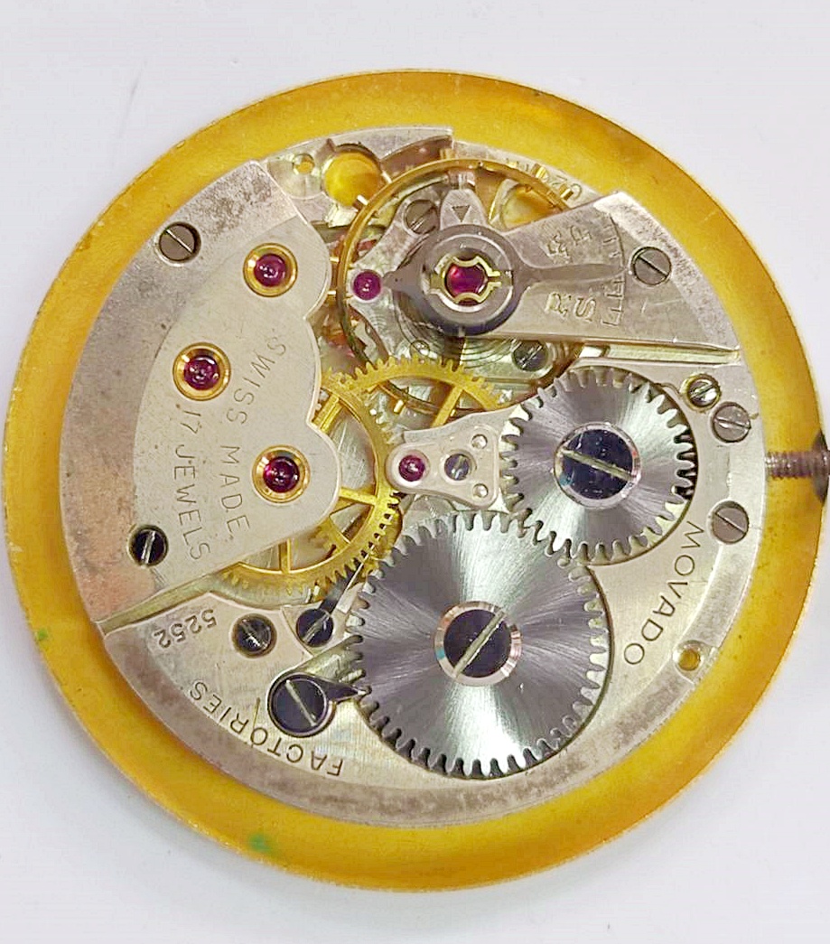 นาฬิกาเก่า MOVADO ไขลาน