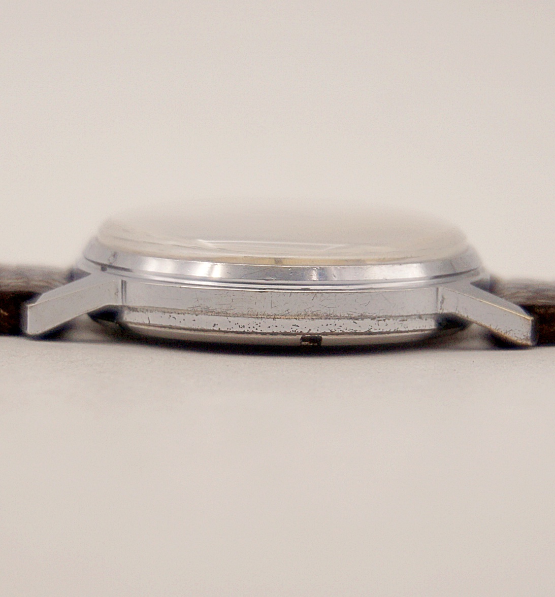 นาฬิกาเก่า HELBROS ไขลาน