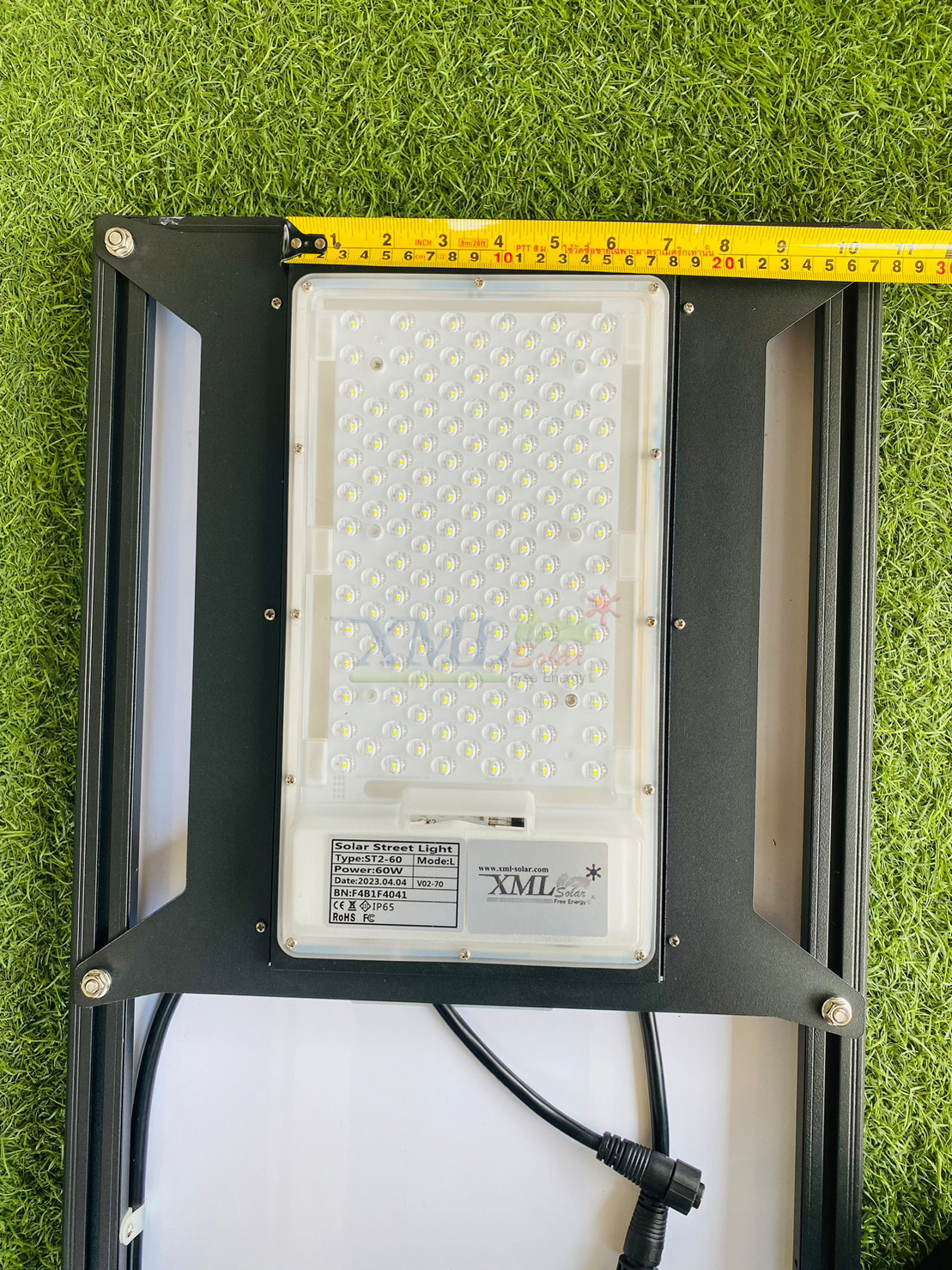 โคมไฟถนนโซล่าเซลล์ ST2-60 (แสง : ขาว)