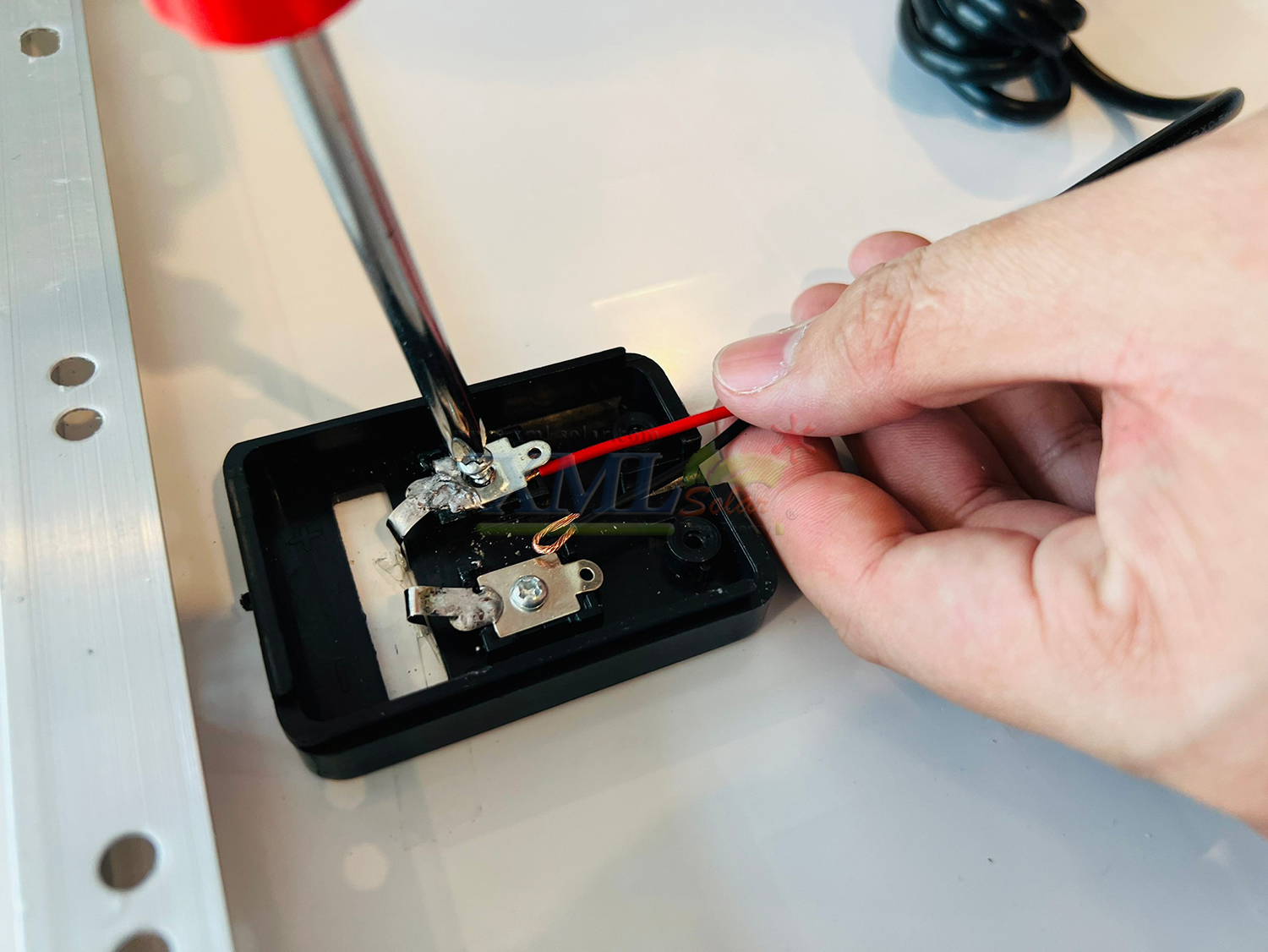 สายเคเบิ้ลต่อขยาย ยาว 5 เมตร (สำหรับรุ่นปั๊ม DC 12v.)(หัวกลม)