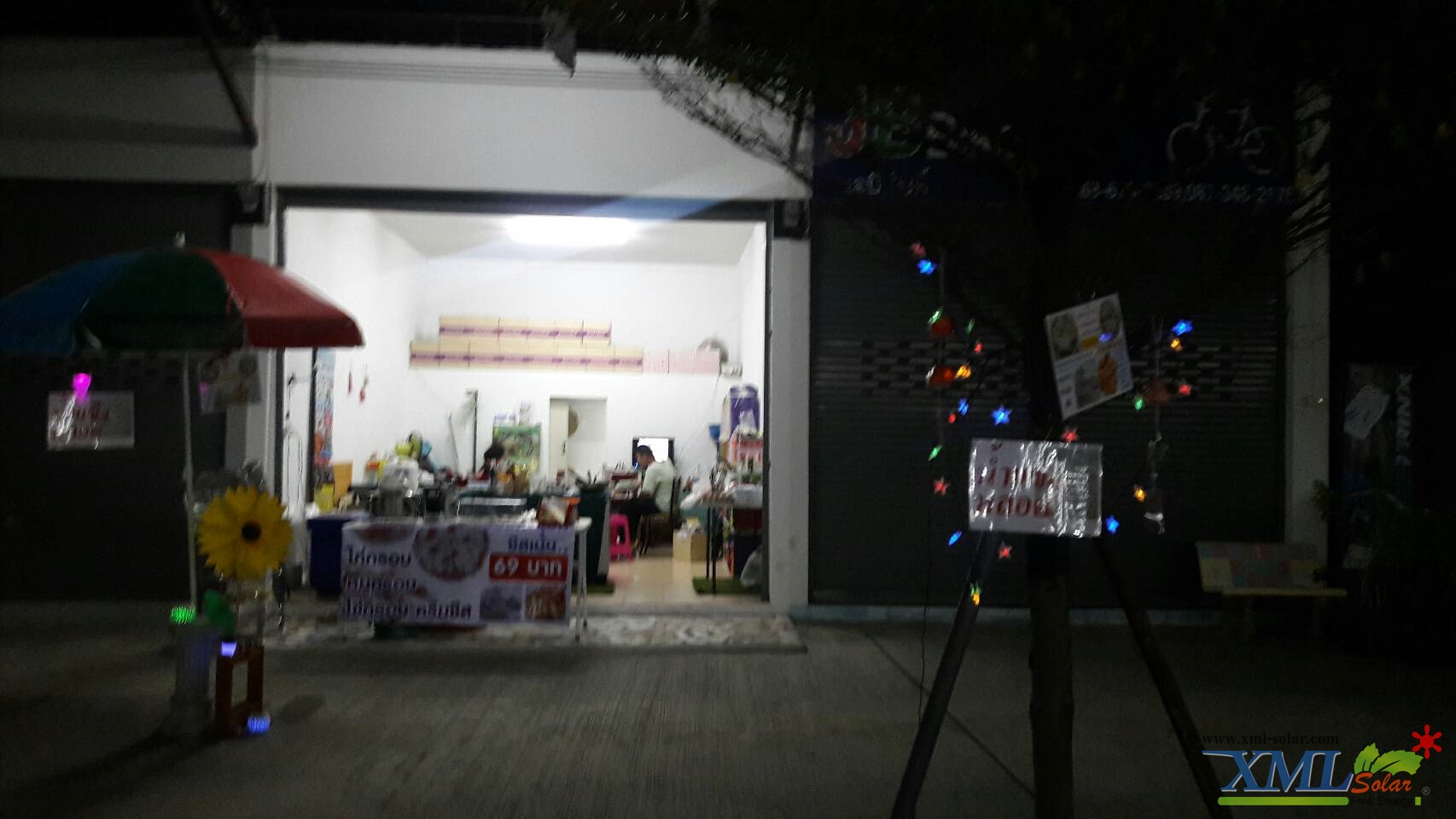 ไฟกระพริบโซล่าเซลล์ ทรงดาว 30 ดวง (เเสง : หลากสี)