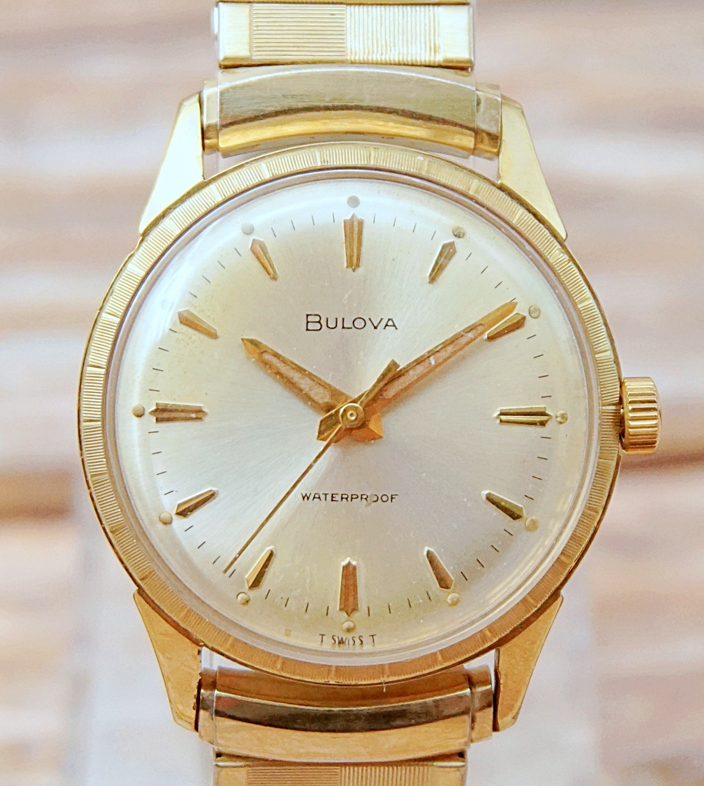 นาฬิกาเก่า BULOVA ไขลาน