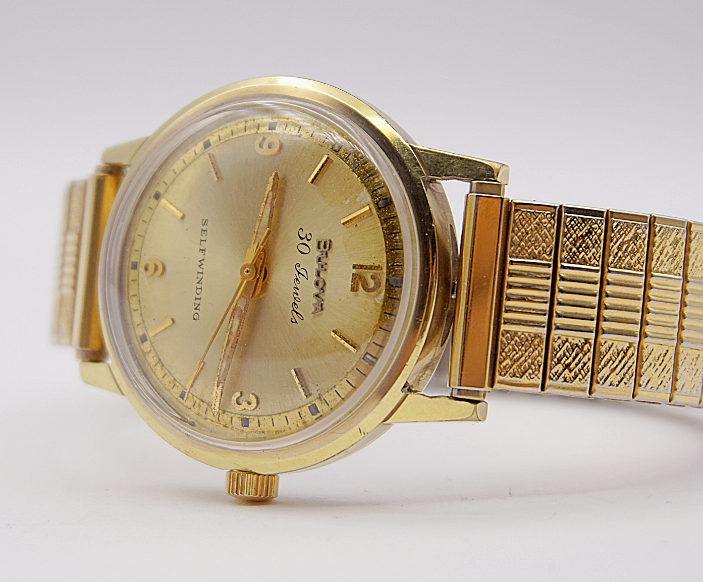 นาฬิกาเก่า BULOVA ออโตเมติก