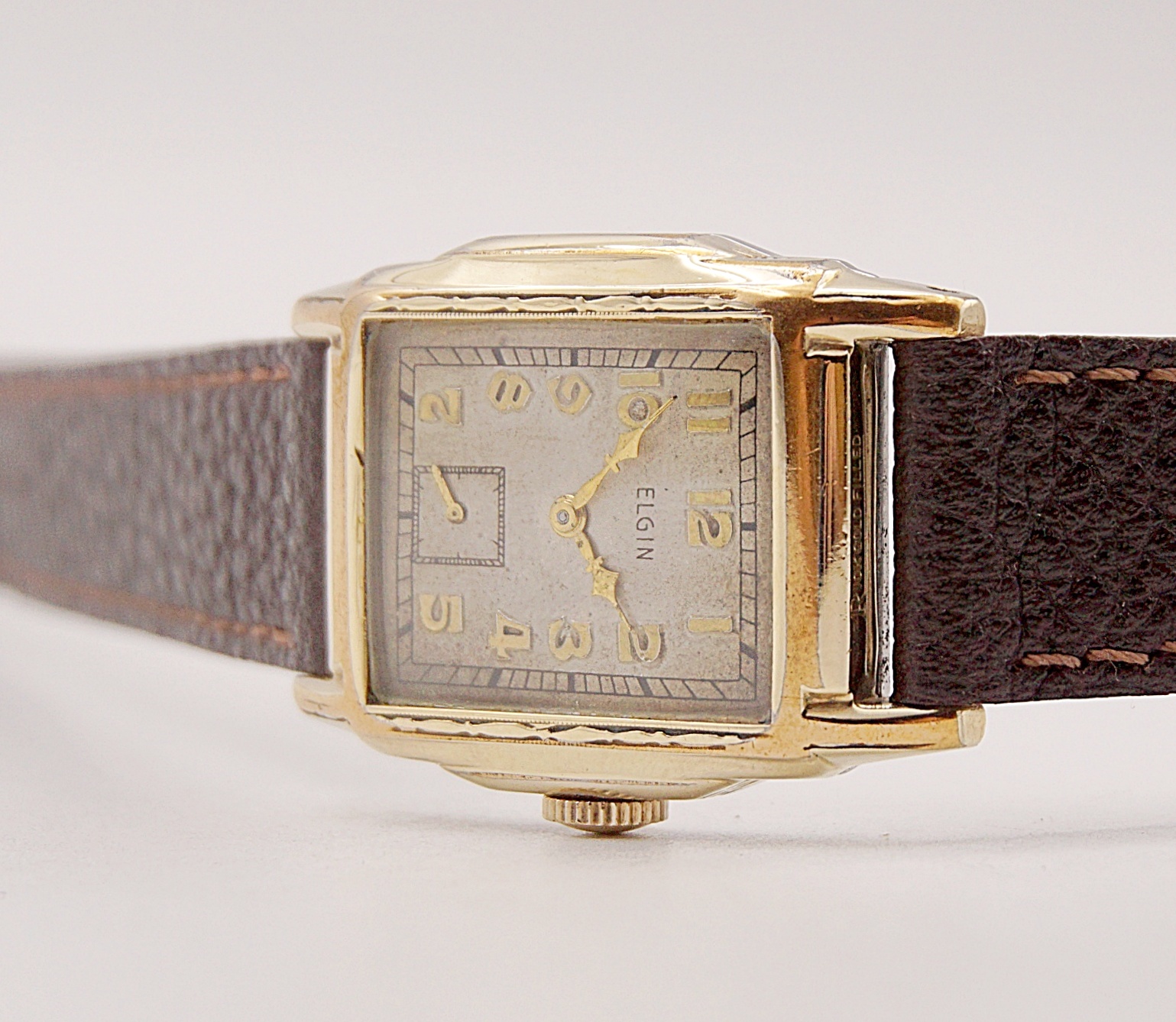 นาฬิกาเก่า ELGIN ไขลานสองเข็มครึ่ง