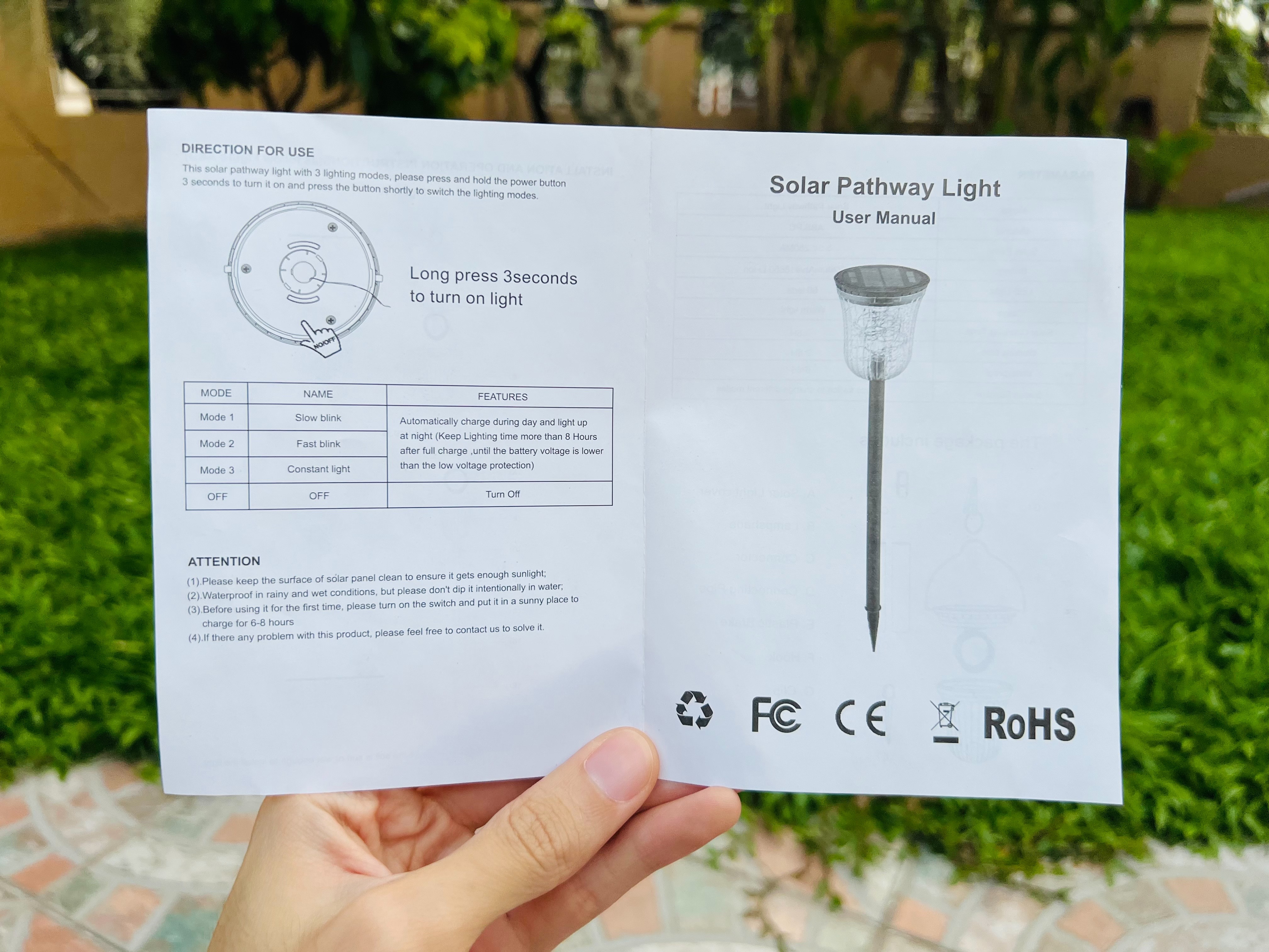 ไฟปักสนามโซล่าเซลล์ รุ่น เม็ดChip 50 LED (เปิดได้ 3 ฟังก์ชั่น) (แสง : เเหลืองวอมไวท์)