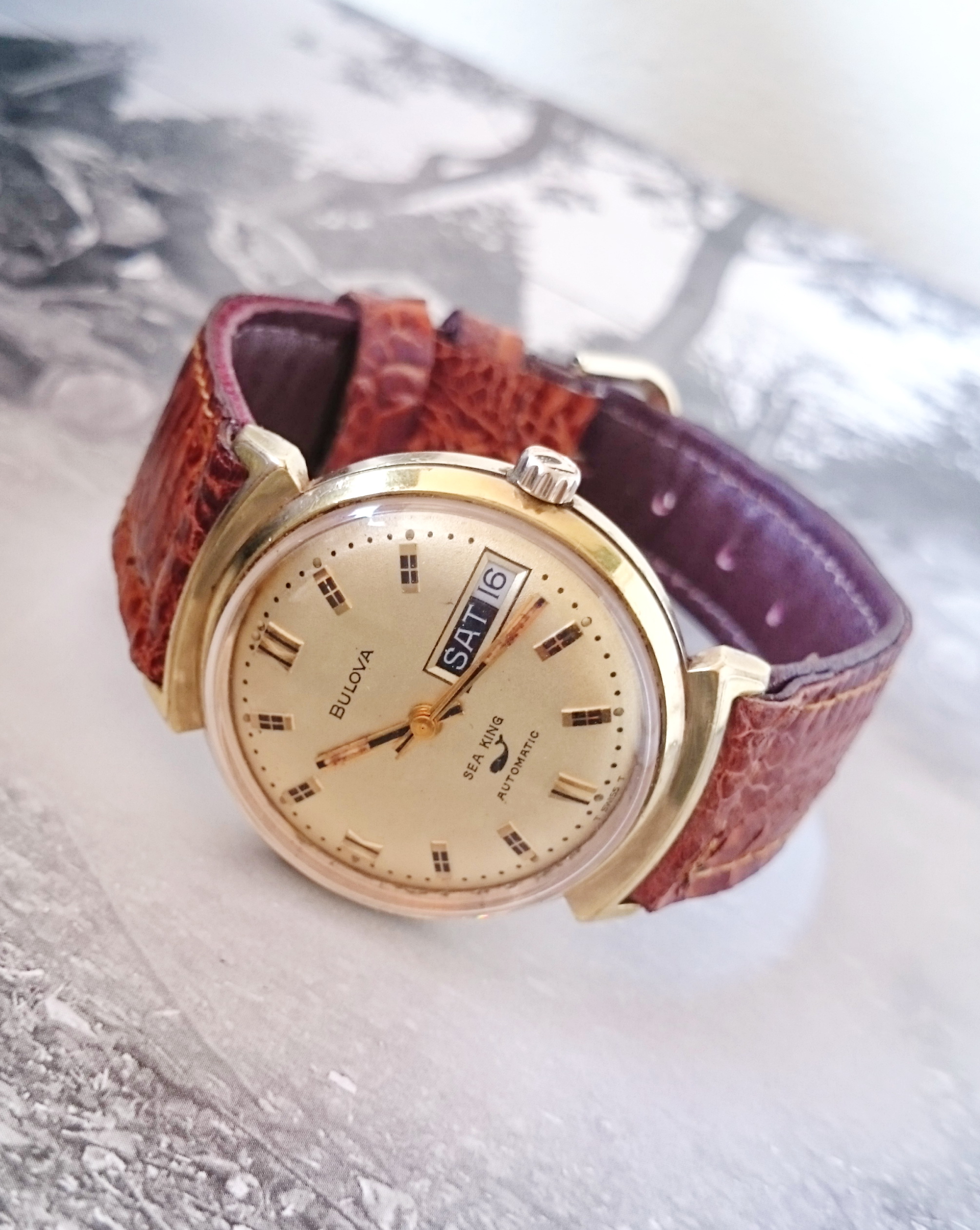นาฬิกาเก่า BULOVA ออโตเมติก