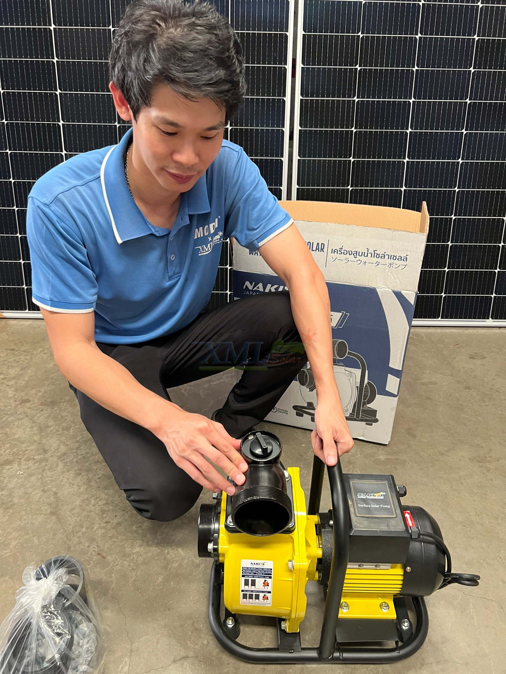 เครื่องสูบน้ำโซล่าเซลล์ (โข่งใหญ่) 900W / 72V. + เเผงโซล่าเซลล์ 580w (2 เเผง)