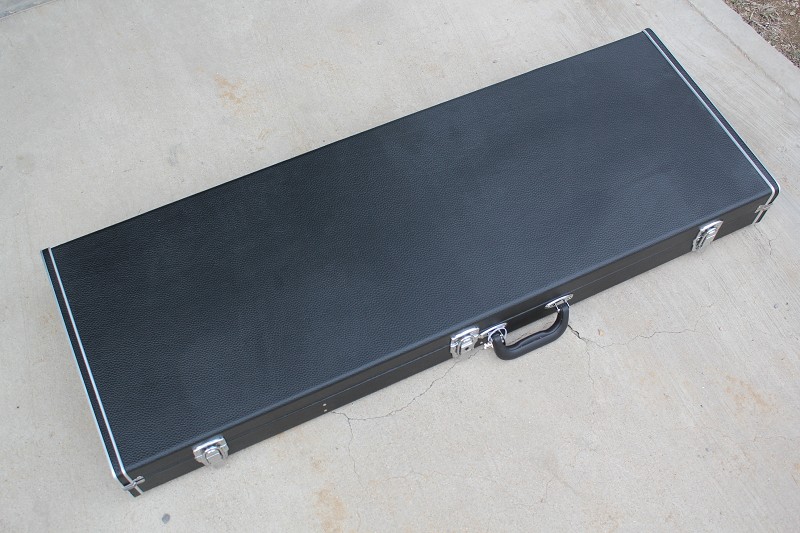 Case สี่เหลี่ยม ใส่กีต้าร์ ST LP 7V X6 และทรงอื่นๆ