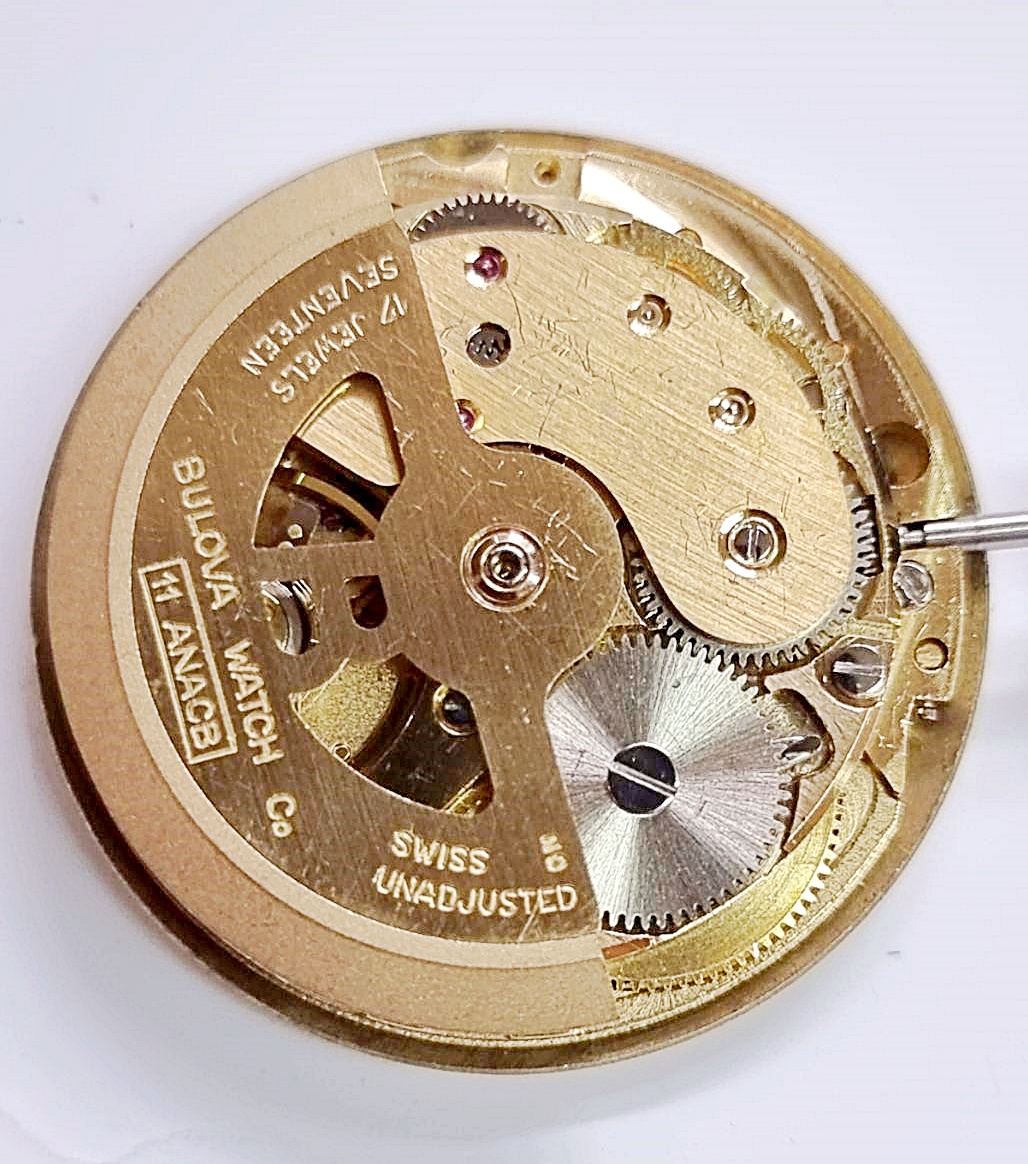 นาฬิกาเก่า BULOVA ออโตเมติก