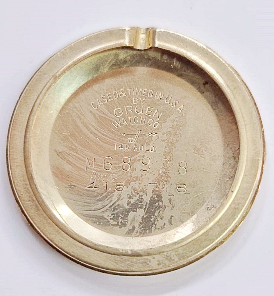 นาฬิกาเก่า GRUEN ไขลานสองเข็มครึ่ง (ตัวเรือนทอง 14K)