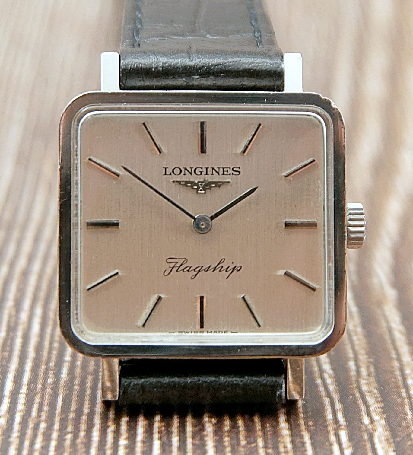 นาฬิกาเก่า LONGINES ไขลาน (นาฬิกาผู้หญิง)