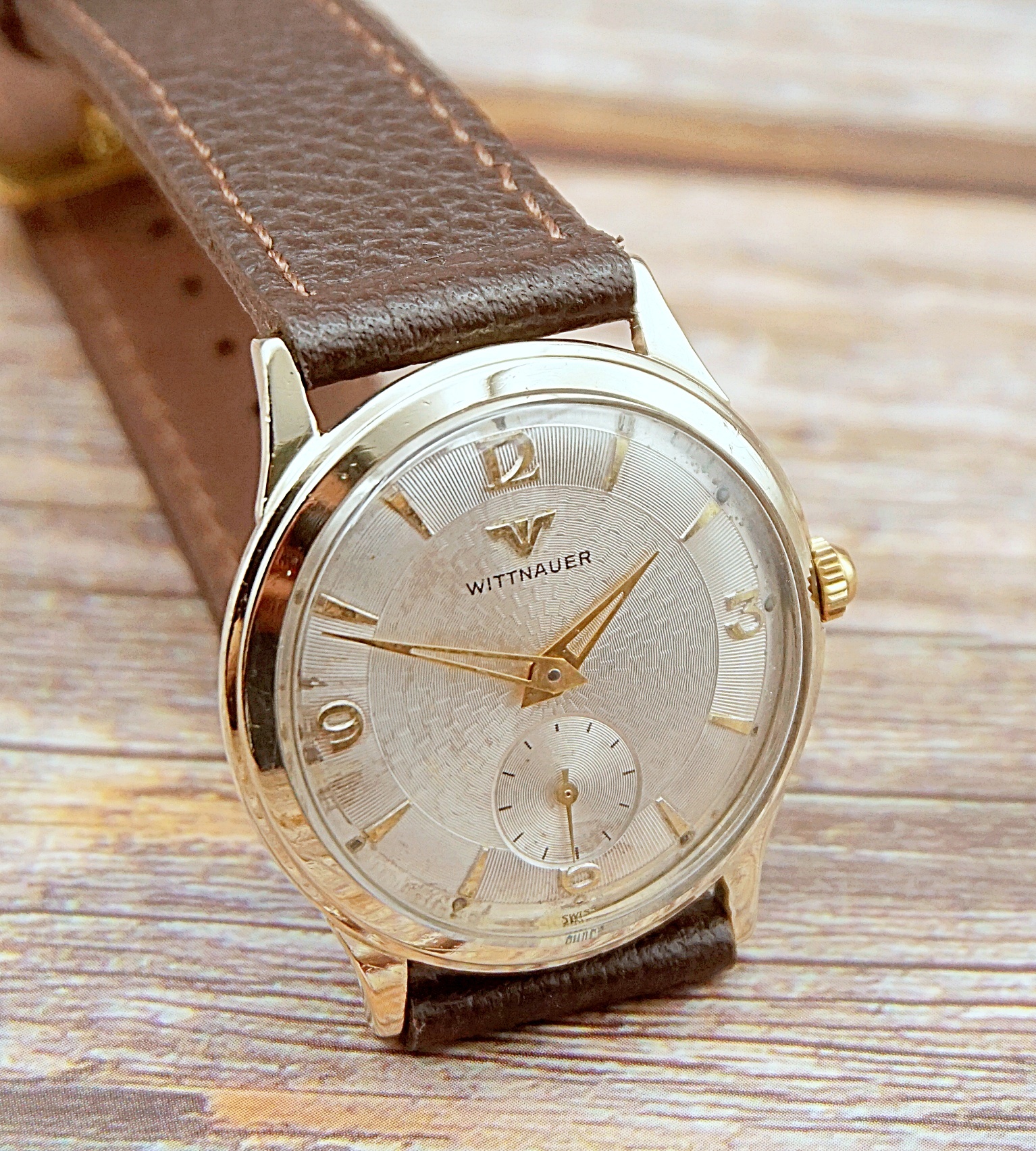 นาฬิกาเก่า WITTNAUER BY LONGINES ไขลานสองเข็มครึ่ง