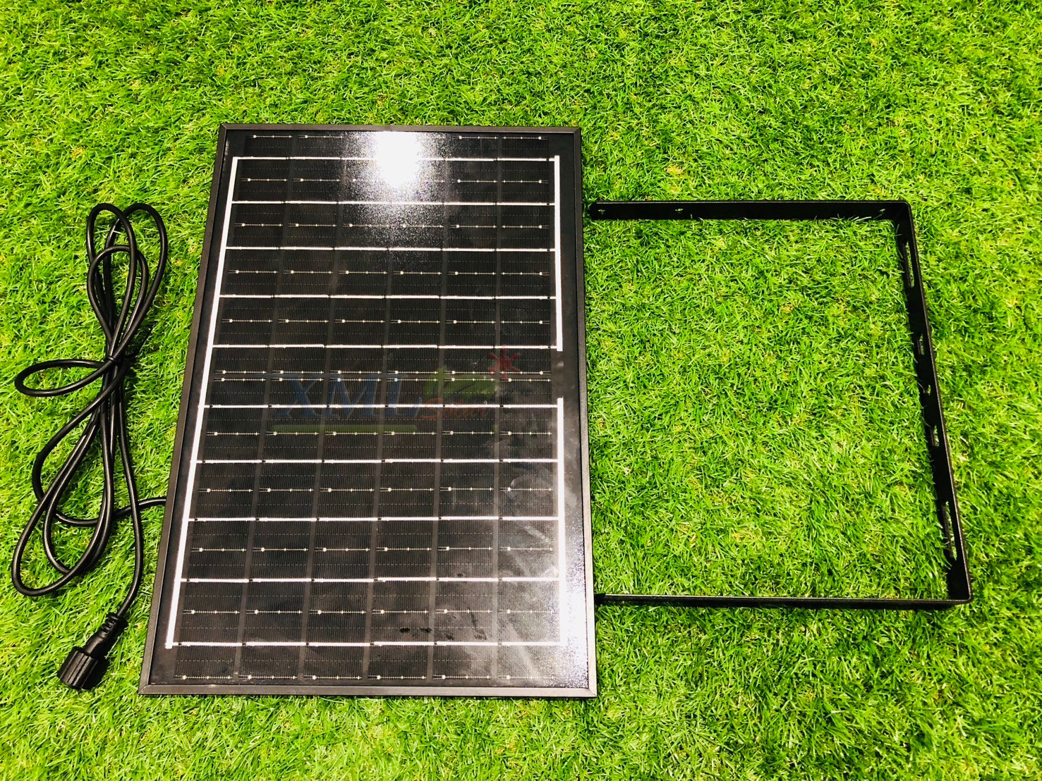 โคมไฟโซล่าเซลล์ ติดเพดาน MD-UFO88 รุ่น B (เปิดได้ 3 แสง)