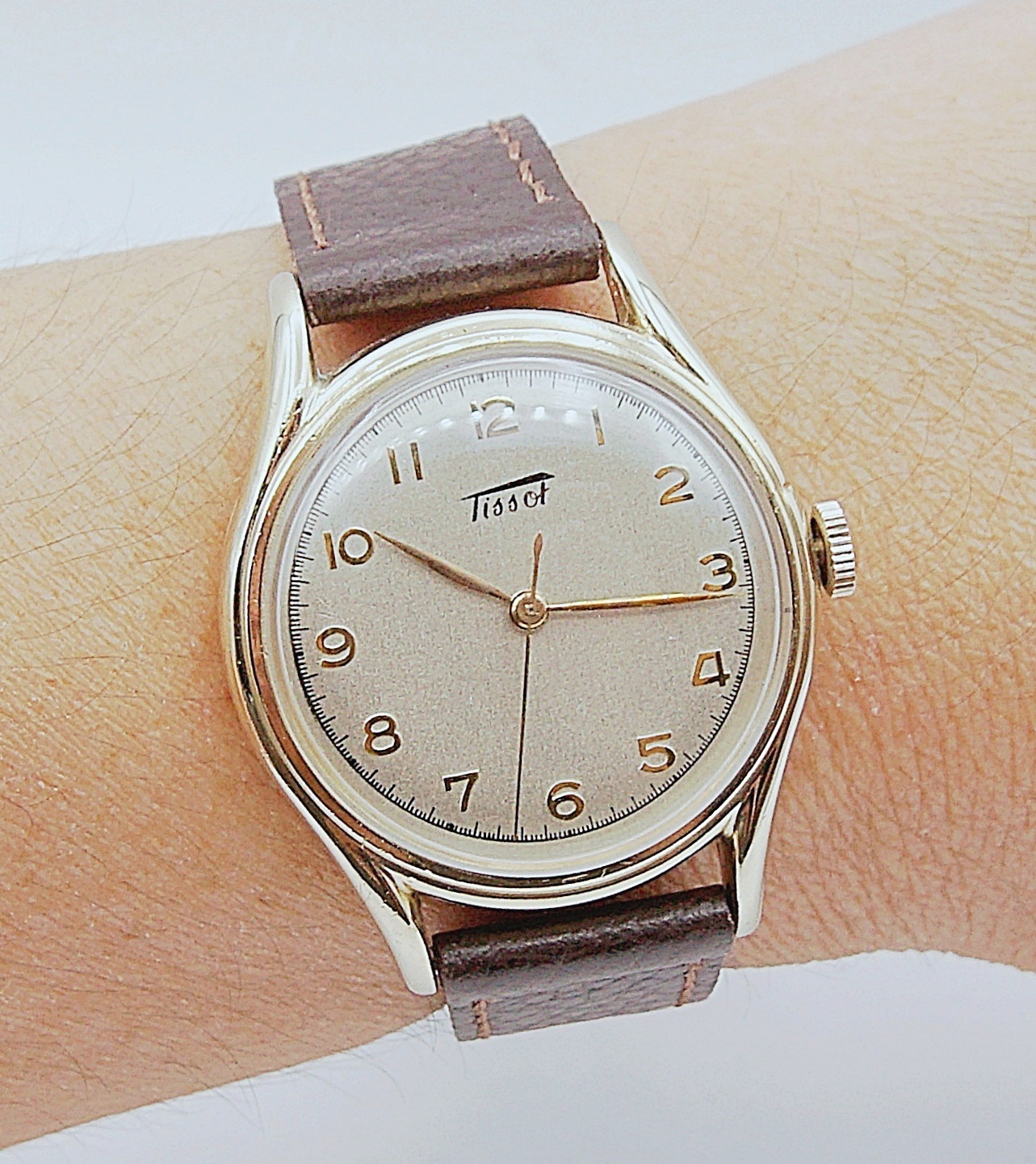 นาฬิกาเก่า TISSOT ออโตเมติกครึ่งรอบ