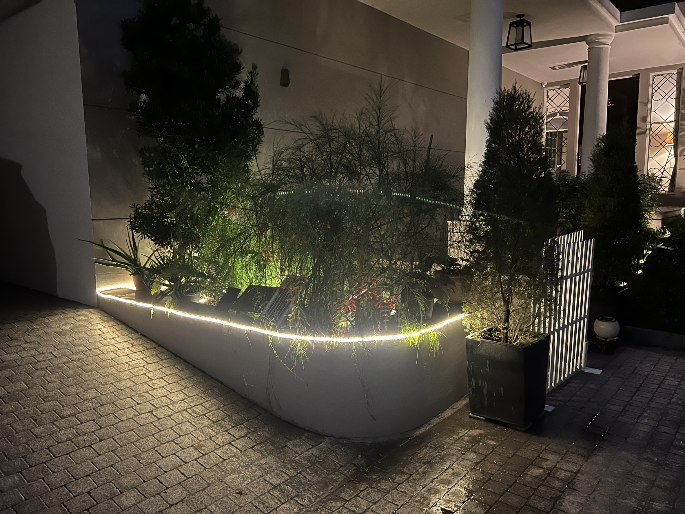 ไฟเส้นโซล่าเซลล์ รุ่น MD-SOLAR-SL10M / 20M / 30M / 50M (แสงเหลืองวอมไวท์)