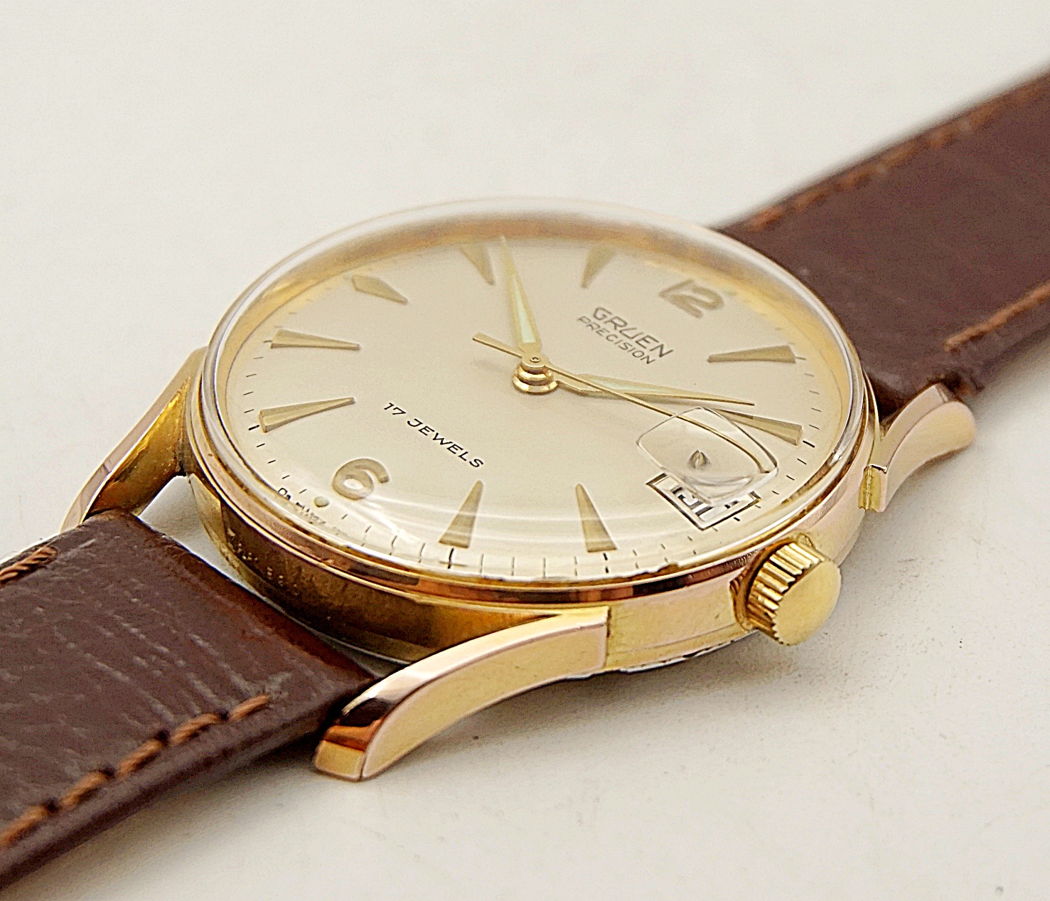 นาฬิกาเก่า GRUEN ไขลาน