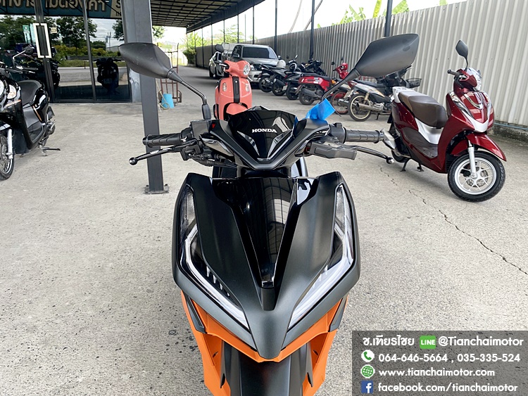 ★ดาวน์8,000★CLICK150 ปี 62 สีดำส้มเท่ๆ กุญแจรีโมท เครื่องเดิมแน่น ชุดสีสวยรอบคัน เครื่องดี ศูนย์ดี ประหยัดน้ำมัน ราคา 44,500