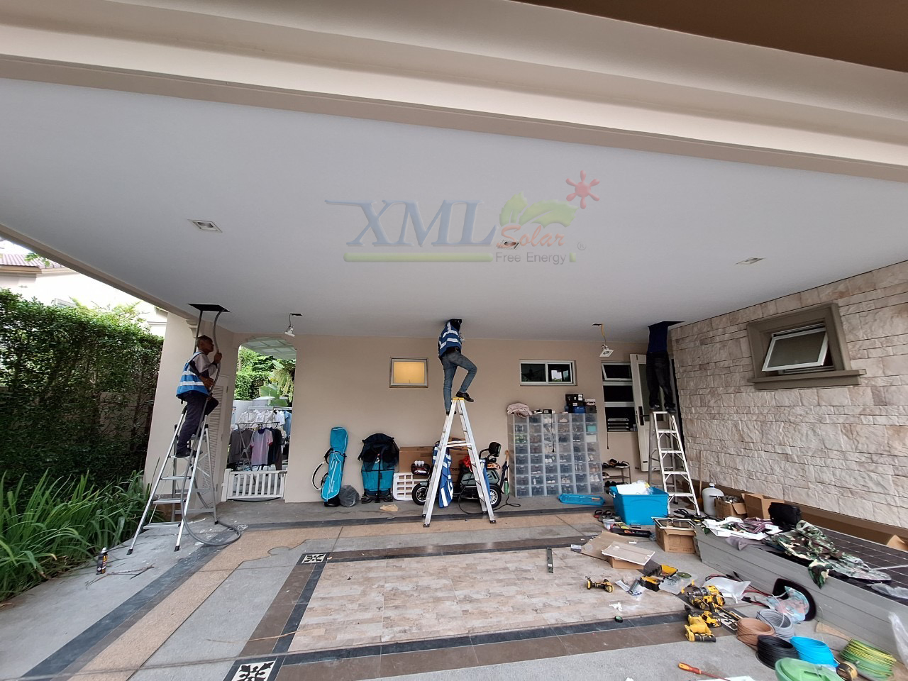 ระบบโซล่าเซลล์ติดหลังคา Enphase Solar Rooftop ขนาด 5.04 KW (ON-GRID) 3 Phase พร้อมติดตั้ง