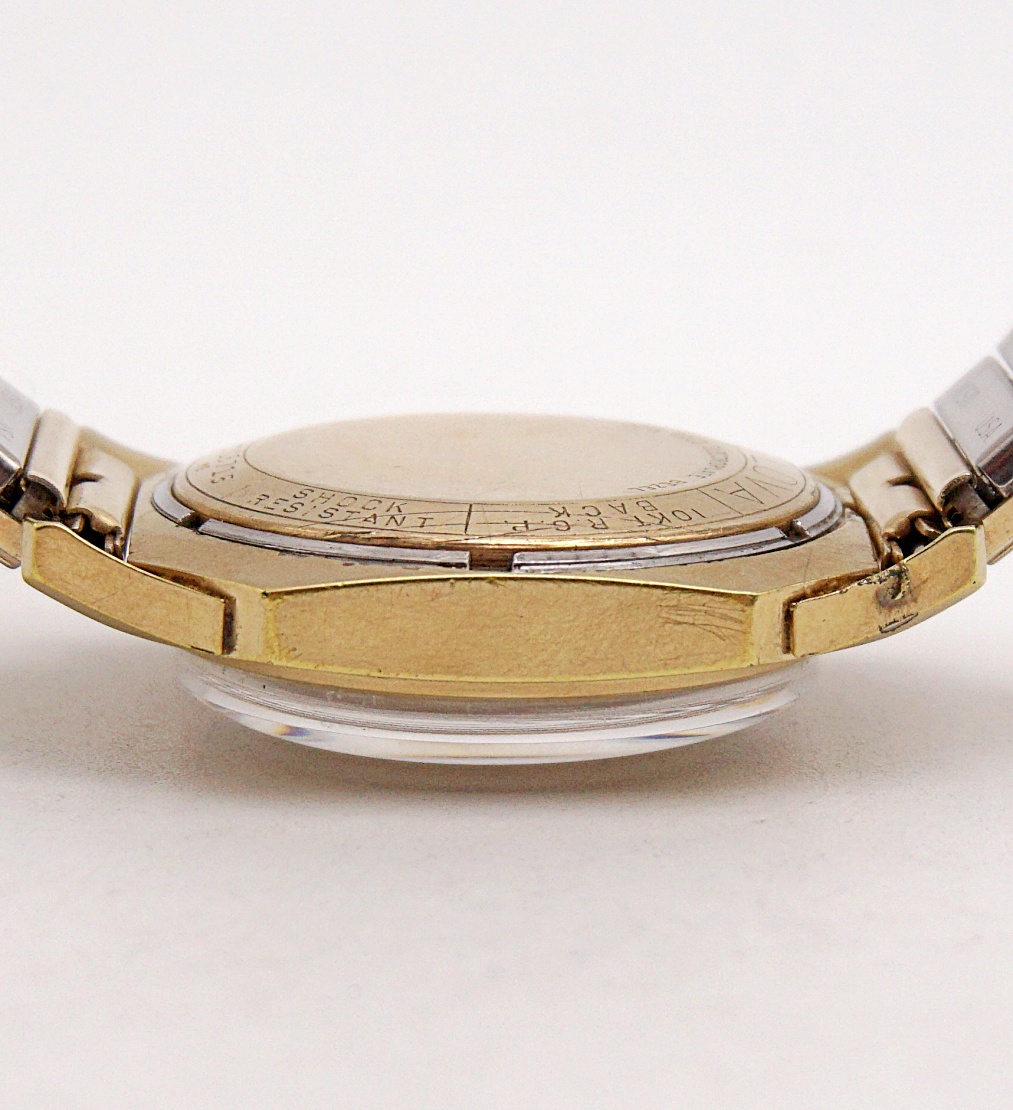 นาฬิกาเก่า BULOVA ออโตเมติก