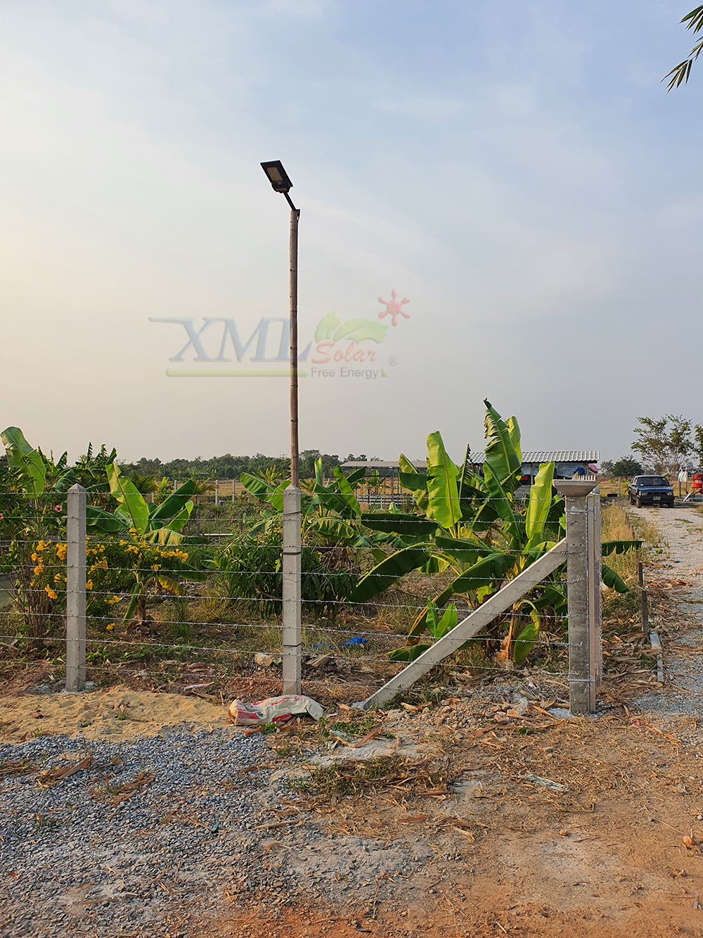 ไฟถนนโซล่าเซลล์ รุ่น MD-SLT27-30W (ขาเหล็ก)(ระบบสว่างค้าง) ของแท้ แบรนด์ MODI XMLSOLAR