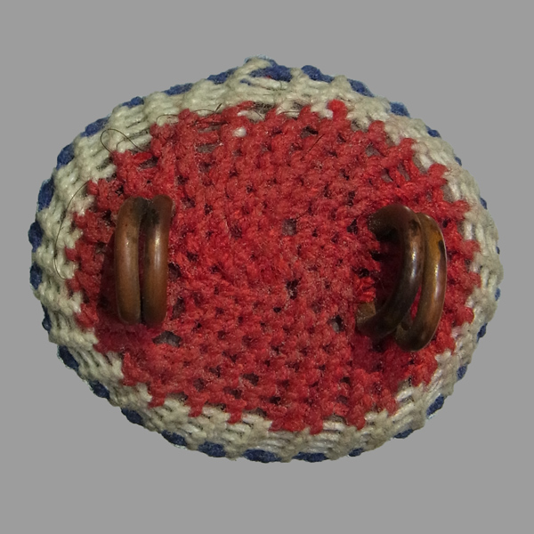 เบี้ยแก้ หลวงปู่เจือ วัดกลางบางแก้ว ถักดิ้นธงชาติ